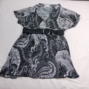 Nick & Sarah womens large sized top